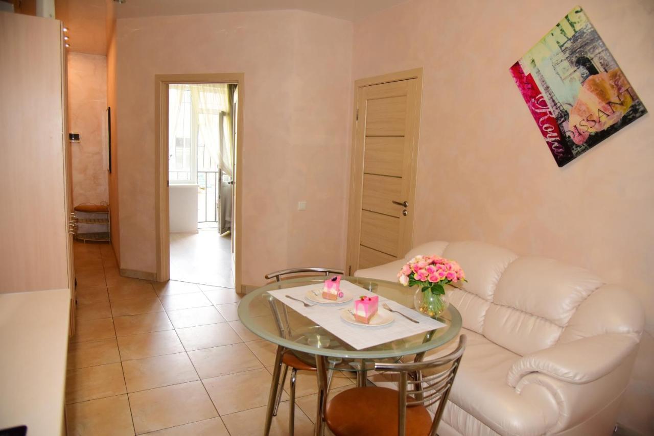 Center Of Odessa. Comfortable 2 Rooms Apartment 외부 사진